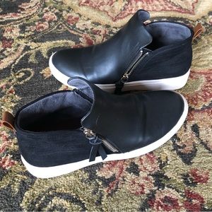 Dr Schooll’s shoes women’s Happiness Hi High Top platform sneakers